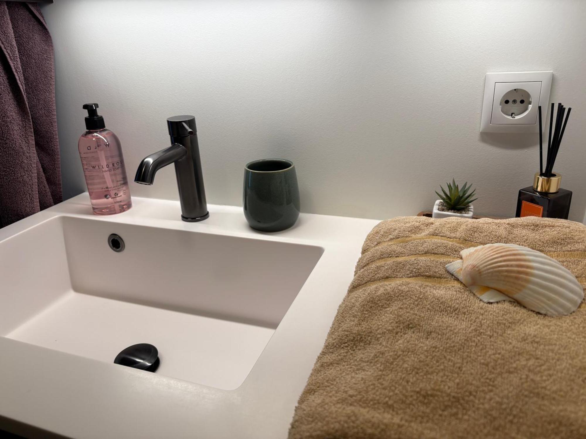 רייקיאוויק Ocean View Suite Near Sky Lagoon מראה חיצוני תמונה